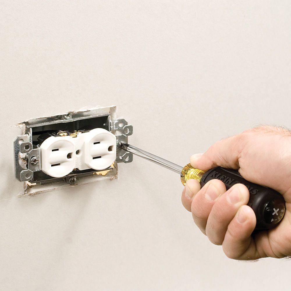 KLEIN TOOLS® 603-4 83-KT-603-4