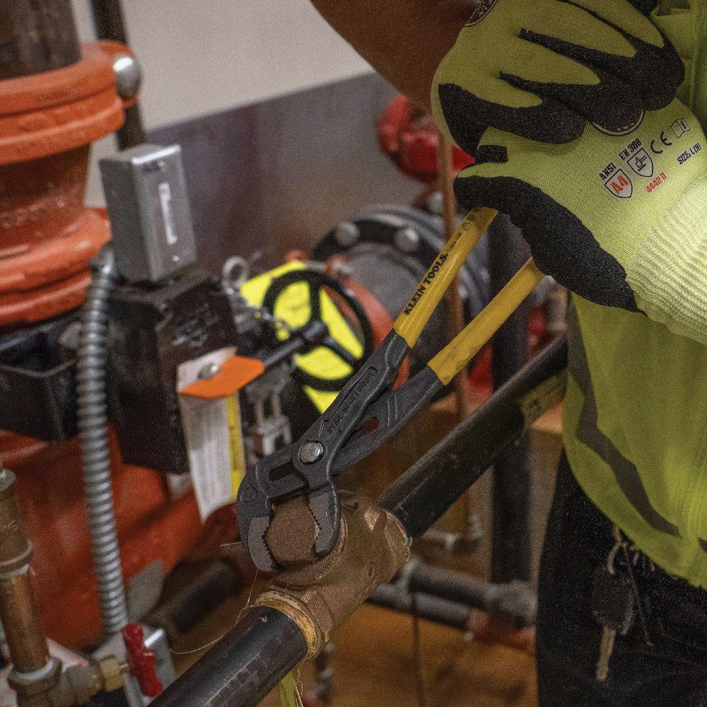 KLEIN TOOLS® D504-10B Pump Plier, 10-1/8 in OAL, 2-1/8 in Cutting Capacity, 1 in L Jaw, Extended Handle, Serrated Jaw