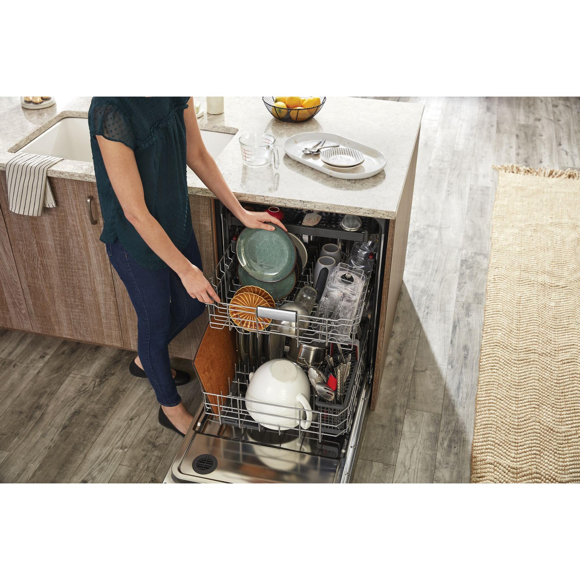 KitchenAid® KDFE204KPS Dishwasher With Third Level Utensil Rack, 5-Wash Cycle thumbnail 4