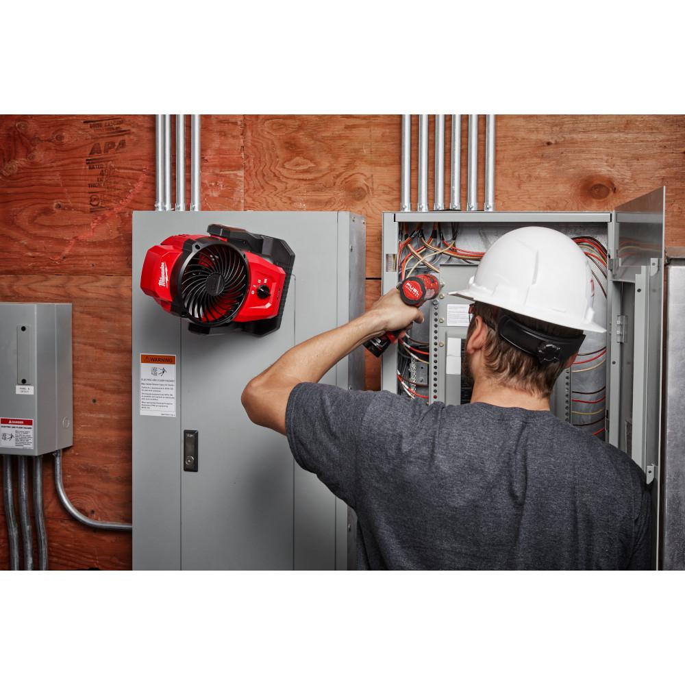 Milwaukee&reg; 0820-20 2489063