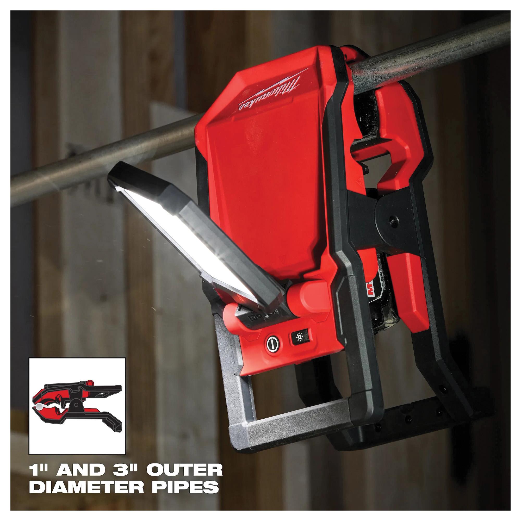 Milwaukee® M18™ ROVER™ 2358-20 Cordless Clamping Flood Light, Tool/Kit: Tool, 11.42 in OAL, LED Lamp