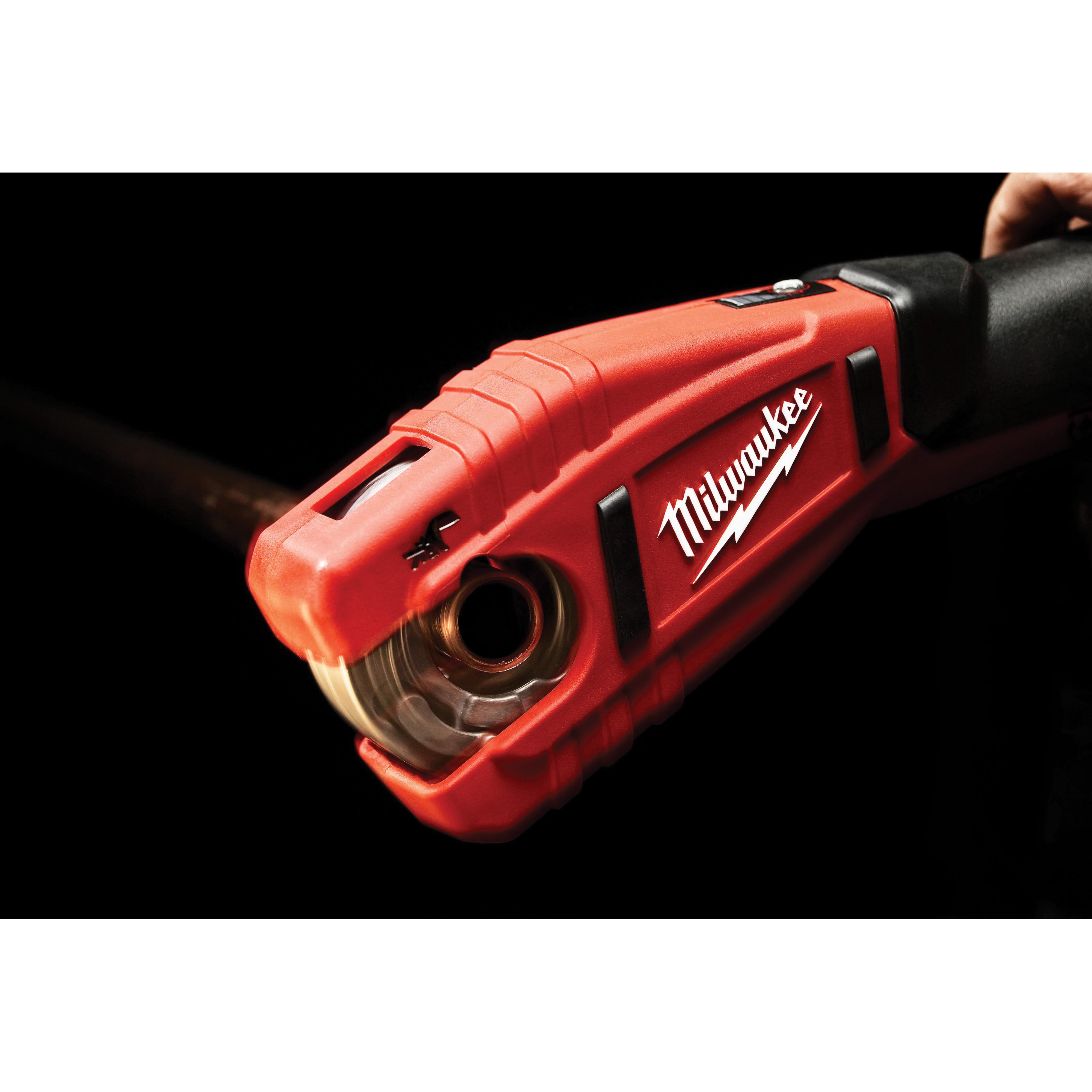Milwaukee&reg; 2471-21 2478562