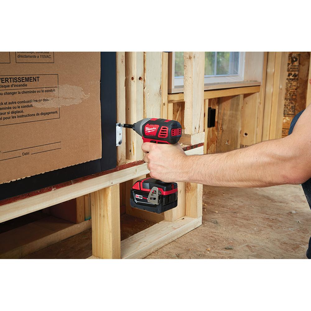 Milwaukee&reg; 2695-24 2490784