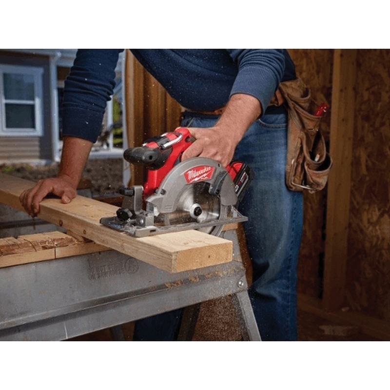 Milwaukee® M18 FUEL™ 2730-21 Circular Saw Kit, Tool/Kit: Kit, 6-1/2 in Dia Blade, 1-5/8 in, 2-3/16 in D Cutting, 18 V thumbnail 2