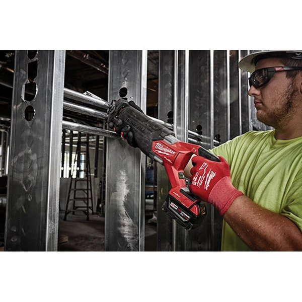 Milwaukee® 2822-22 Cordless Reciprocating Saw With ONE-KEY™ Kit, Tool/Kit: Kit, 1-1/4 in L Stroke, 18 V, 17.1 in OAL thumbnail 4