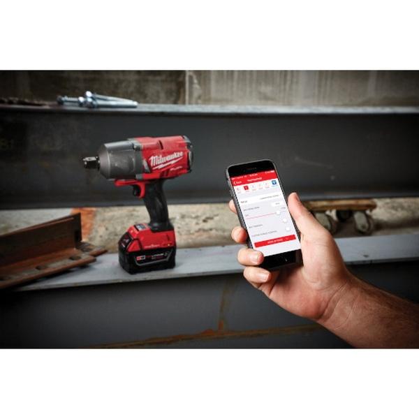Milwaukee Cordless High Torque Impact Wrench Kit With Friction Ring, 3/4 in Drive, 1500 ft-lb thumbnail 3