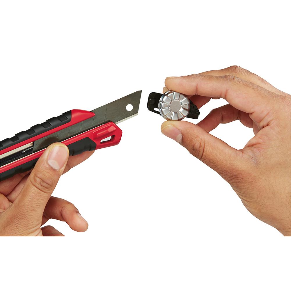 Milwaukee® 48-22-1962 Snap-Off Knife With Metal Lock, 5 in L x 25 mm W, 7 in OAL, Overmolded/Straight Handle thumbnail 2
