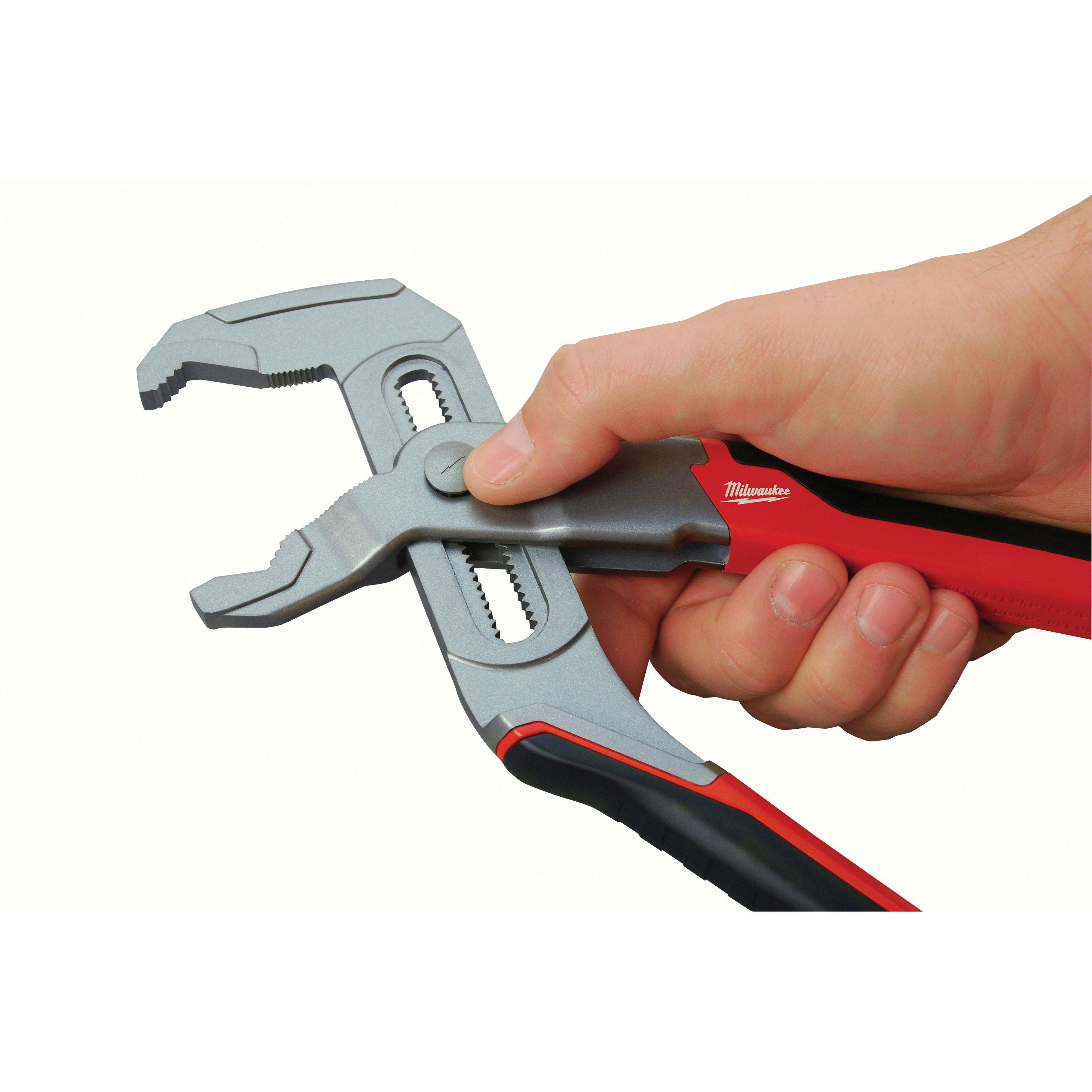 Pliers