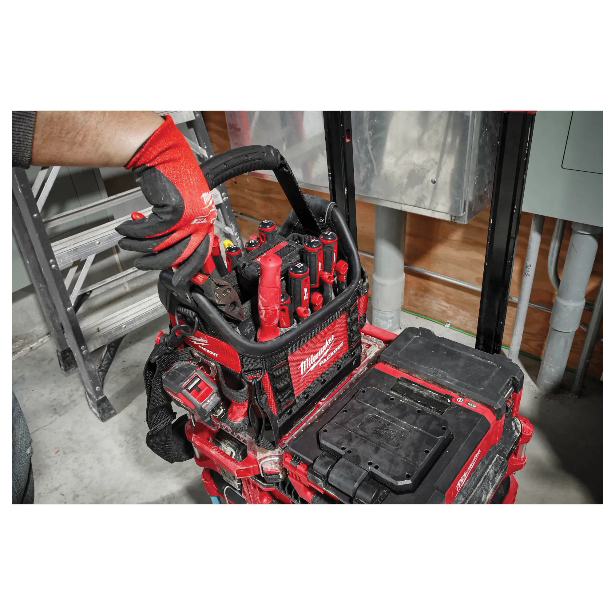 Milwaukee® Packout™ 48-22-8311 Structured Tote, 9-3/4 in W, 19 in H, 35-Pocket, YKK Zipper Closure, Polyester thumbnail 3