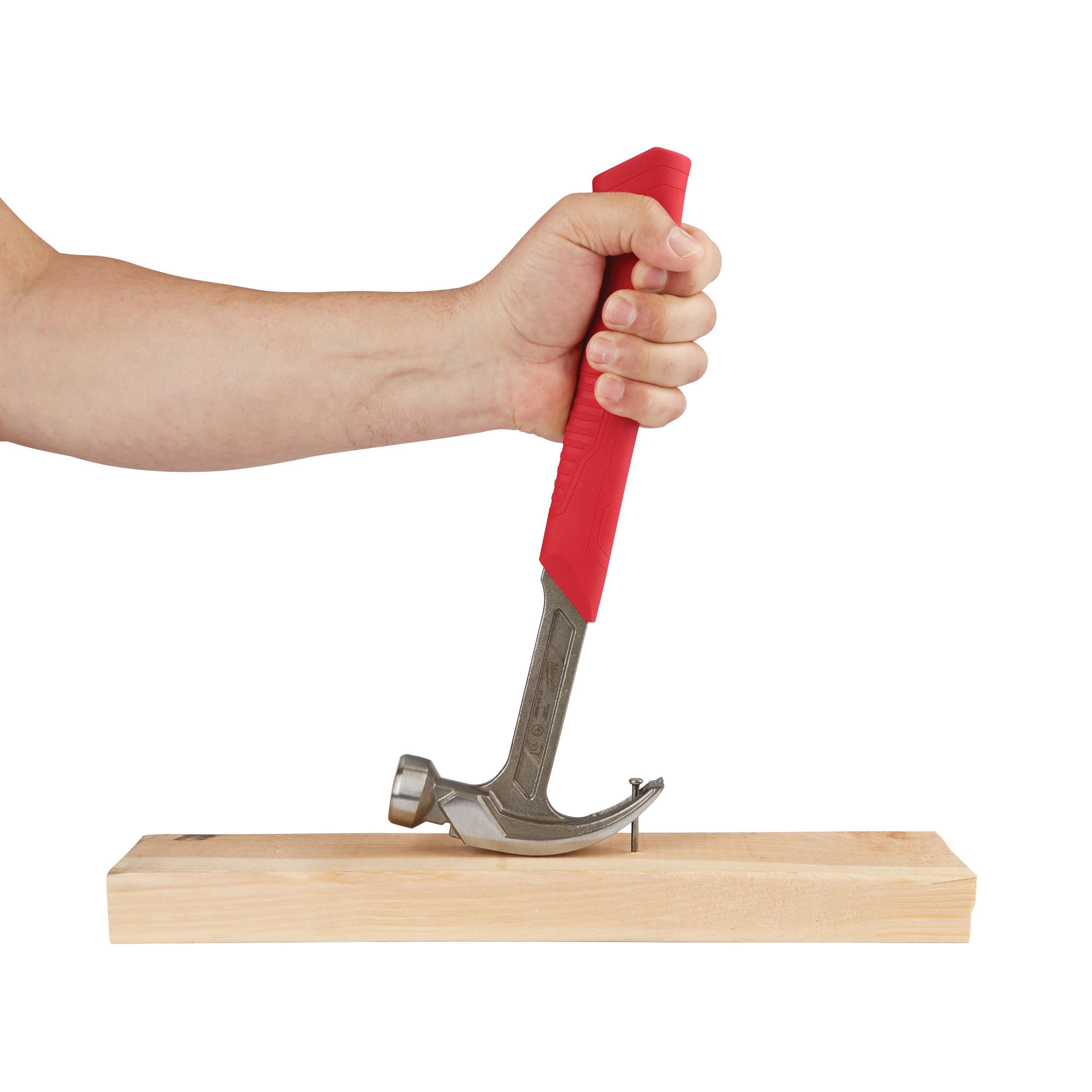 Milwaukee® 20oz Curved Claw Smooth Face Hammer thumbnail 4