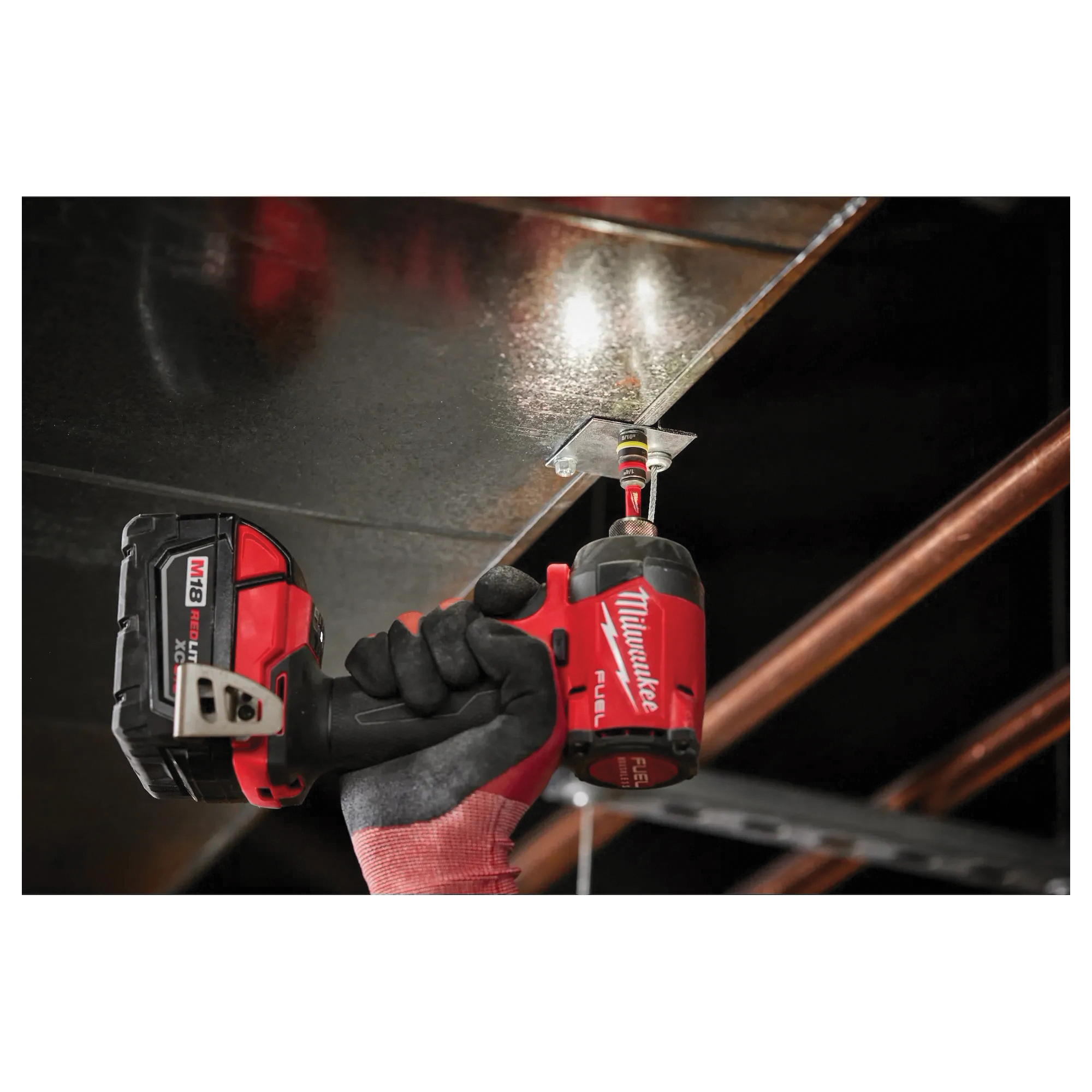Milwaukee® SHOCKWAVE™, Impact-Duty™, QUIK-CLEAR™ 49-66-4565 2-in-1 Magnetic Nut Driver Set, 1/4 in Point, 2-Piece thumbnail 4