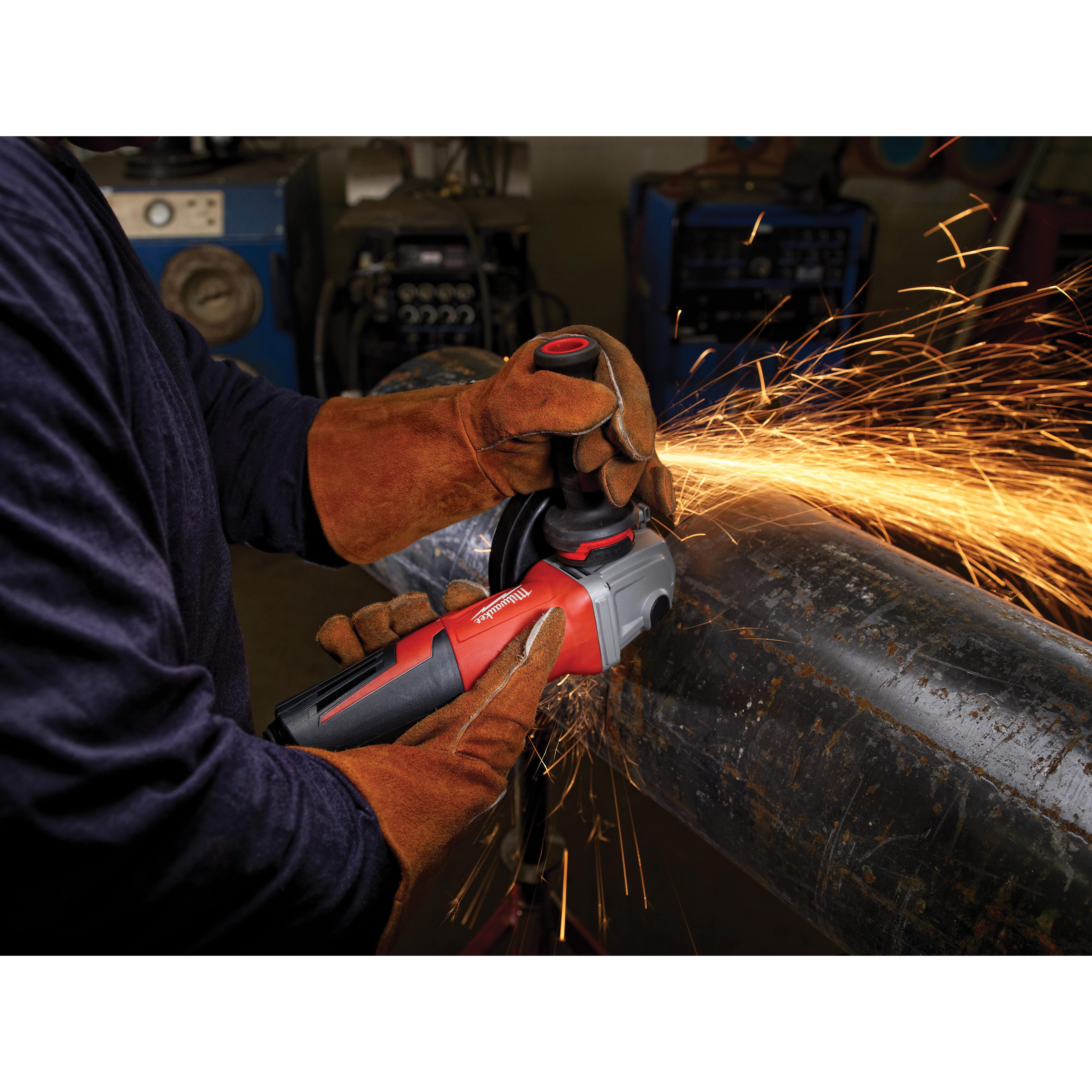 Milwaukee® 6161-31 Double Insulated Small Angle Grinder, 6 in Wheel, 5/8-11 UNC, 2.9 hp, 120 VAC, Red/Black (Bare Tool) thumbnail 2