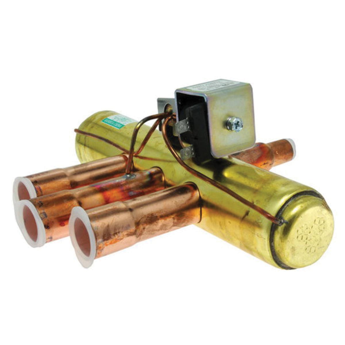 Rheem 61-102498-02 Reversing Valve With Coil, 3/4 inch x 1/2 inch, 2.7 to 5.5 tons