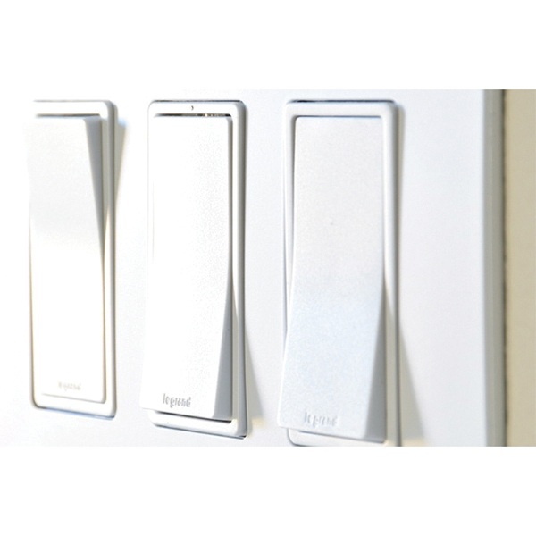 Pass & Seymour® radiant® TM870W Switch, 120/125 VAC, 15 A
