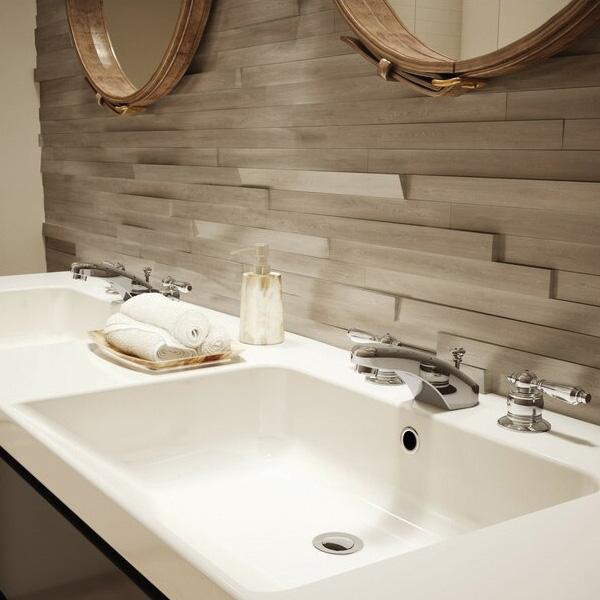 1 Lever Handle 4 inch Centerset Lavatory Faucet, 1.5 gpm, Polished Chrome thumbnail 2