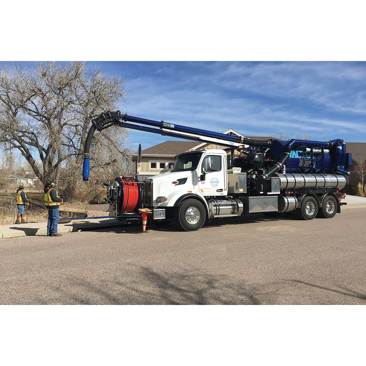 VACTOR&reg; 2100i Water Recycler
