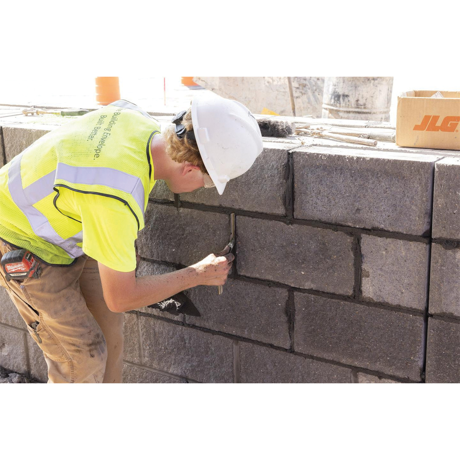 MARSHALLTOWN&reg; 82 1042958