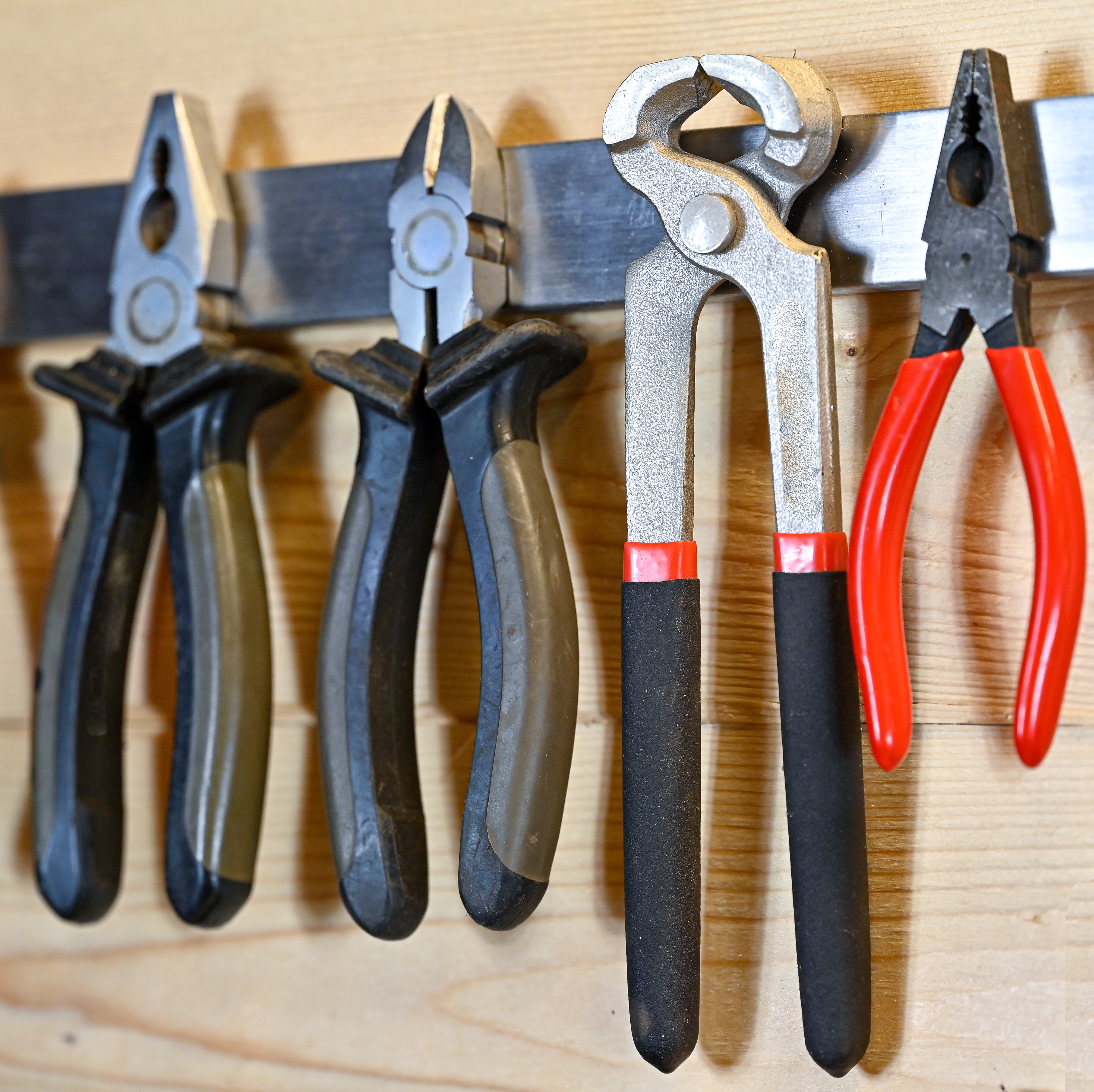 Pliers & Cutters