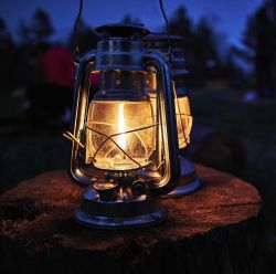 Flashlights & Lanterns