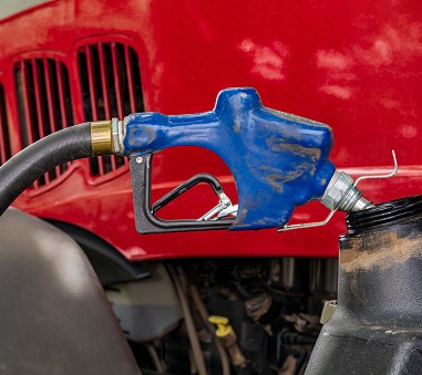 Fuel Tanks & Pumps