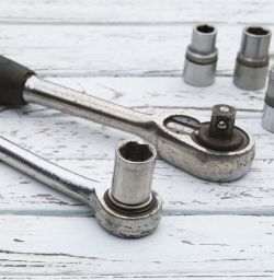 Sockets, Ratchets, Adapters & Extensions