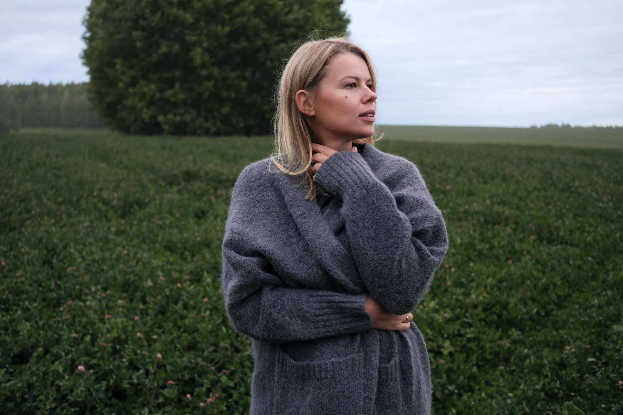 Sweaters & Cardigans