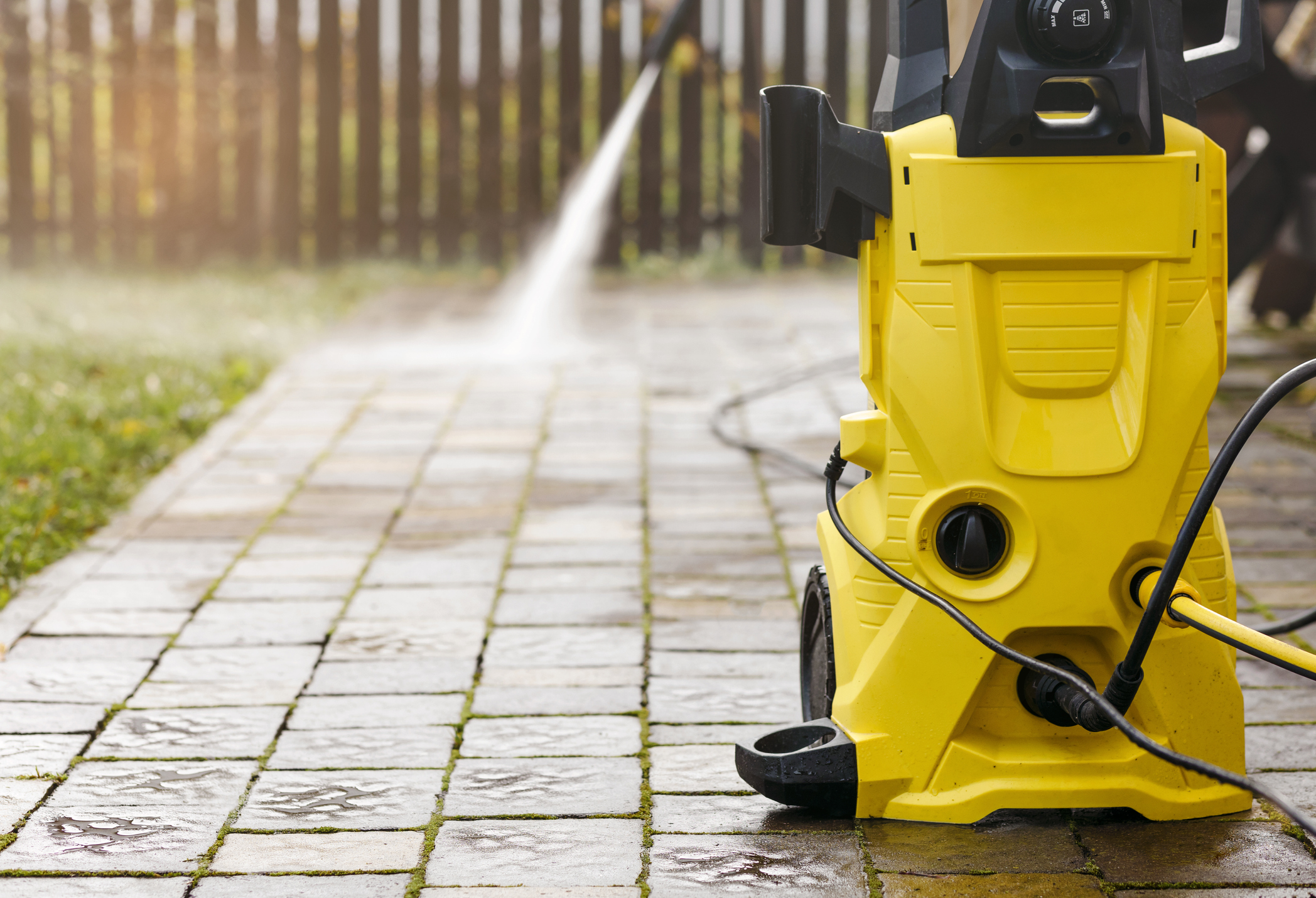 Pressure Washers & Accessories