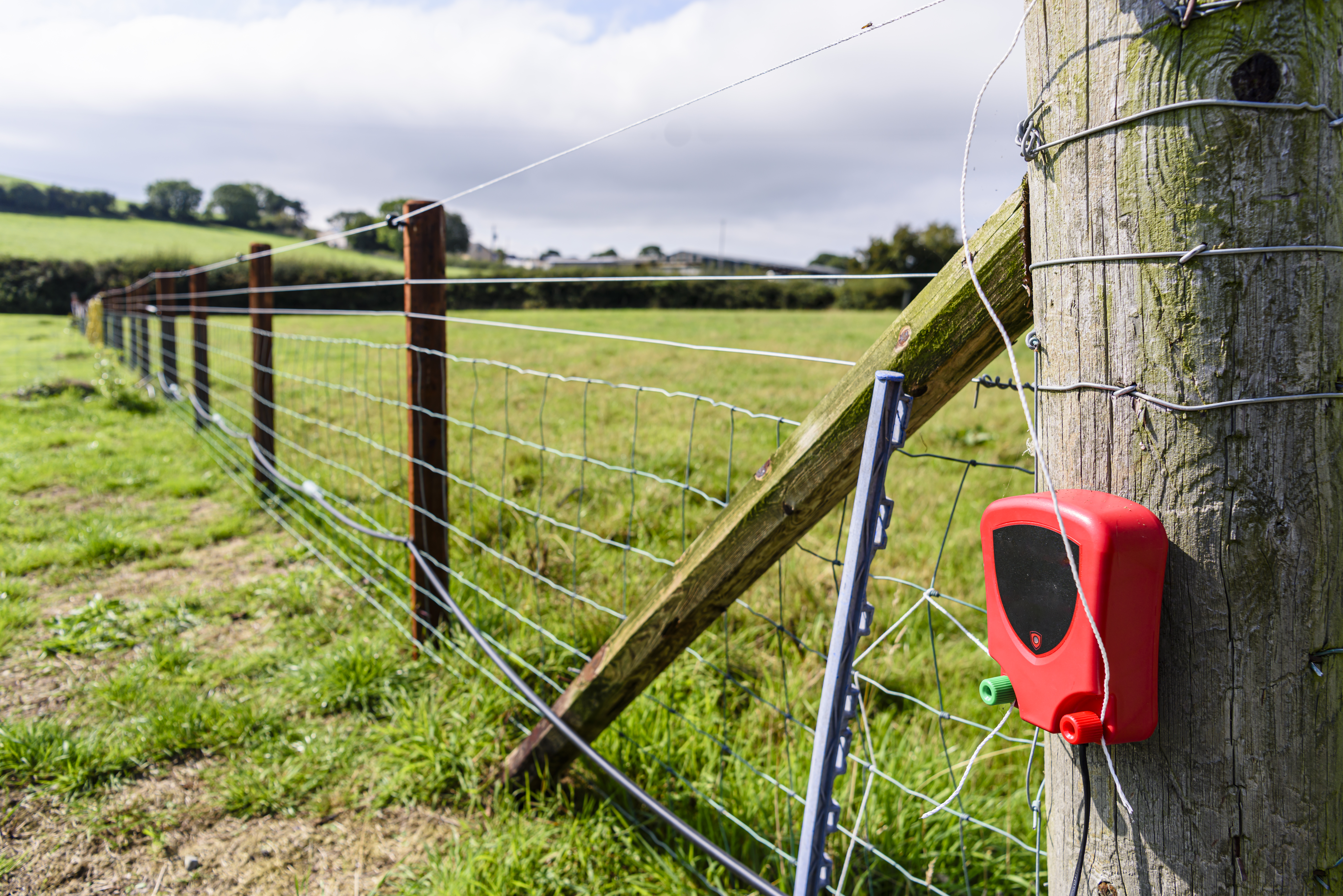 Electric Fence Chargers